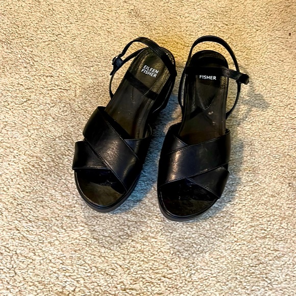 Eileen Fisher Platform Sandal. Black  9 1/2” - Picture 4 of 5